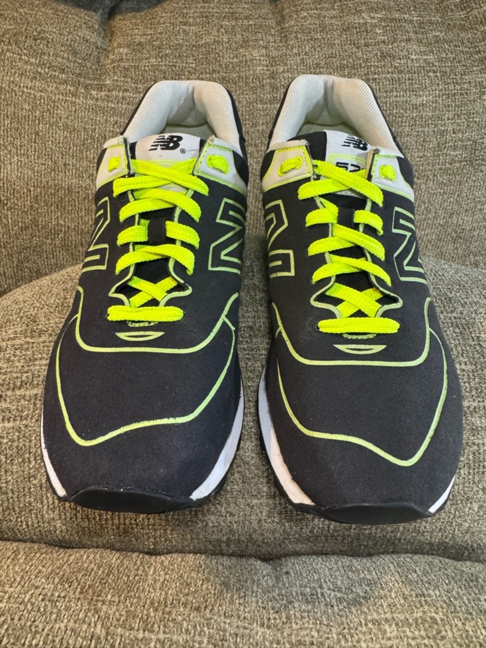 New Balance 574 Men’s Black with Neon Yellow Running Shoes ML574NEN Size 10.5 - Picture 3 of 11